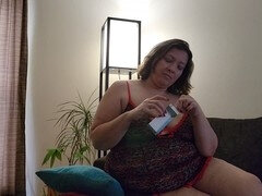 Sexy BBW with a smoking fetish flaunting her big booty