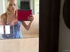 Cul, Gros cul, Doigter, Lesbienne, Léchez, Seins naturels, Pov, Chatte