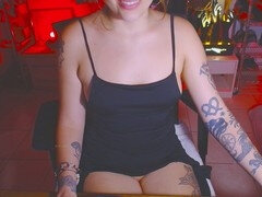 Enthousiasteling, Erotisch, Meesteres, Moeder, Tieten likken