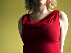 Busty blonde chick Jessica Jensen doing it all by herself