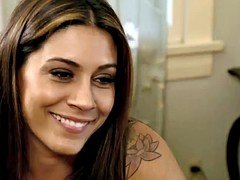 Большие сиськи, Лесбиянка