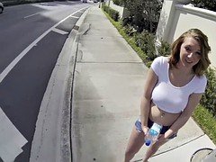 Amateur, Gros seins, Public