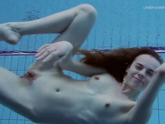 Cutesy loved one - teen (18+) scene - Underwater Show