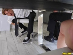 Amateur, Américain, Anal, Salle de bains, Sucer une bite, Bâillonner, De plein air, Pov