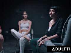 イマラチオ, 異人種間, オナニー, オイル, ラフ, シーメール, バイブレーター, 妻