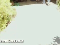 Kont, Pijpbeurt, Diep in de keel, Lul, Hondjeshouding, Moeder die ik wil neuken, Rijden, Trio