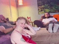 Enthousiasteling, Pijpbeurt, Oudere vrouw, Hd, Orgasme, Orgie, Kut duiken, Spuiten