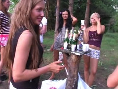 Blonde, Sucer une bite, Brunette brune, Groupe, Lesbienne