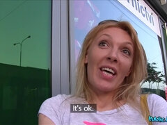 Amateur, Chica, Rubia, Mamada, Estilo perrito, Europeo, Al aire libre, Público