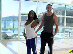 お尻, 黒人, フェラチオ, イく瞬間, 黒人, スポーツ