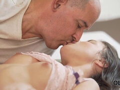 Papa, Hard, Hd, Léchez, Mature, Chatte, Maigrichonne, Ados anal