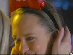 Поза 69, Сногсшибательные, Красотки, Лесбиянка, Лизание, Киски, Русские, Сиськи