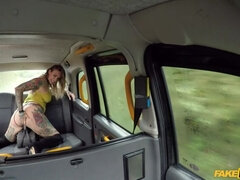 お尻, ブーツ, イギリス人, 中出し, ドレス, 自然山雀, アウトドア, ハメ撮り