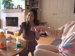 Asiático, Rubia, Mamada, Morena, Novia, Lesbiana, Tetas naturales, Trio