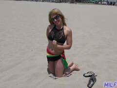 Rubia, Corridas, Estilo perrito, Hd, Maduro, Madres para coger, Mamá, Tetas