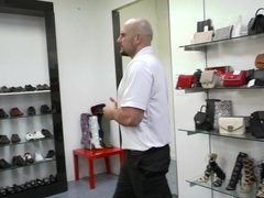 Rubia, Mamada, Engañando, Corridas, Penetracion con dedos, Tacones, Tetas naturales, Coño