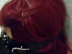Amateur, Británico, Mucama