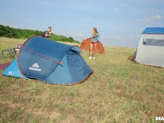 フェラチオ, 茶髪の, イマラチオ, 顔面騎乗, 開帳, ハードコア, ハンガリー人, スパンキング