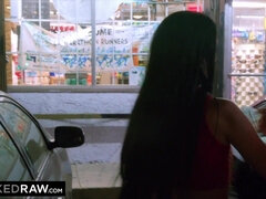 Grote lul, Pijpbeurt, Bruinharig, Reusachtig, Interraciaal, Man man vrouw, Kut duiken, Rijden