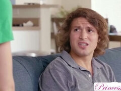 Rubia, Mamada, Corrida, Lamidas, Pequeña, Coño, Afeitado, Mojado