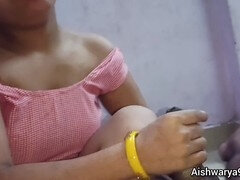 Grote lul, Vriendje, Universiteit, Sperma shot, Vies praten, Handbeurt, Huisgemaakt, Uniformpje