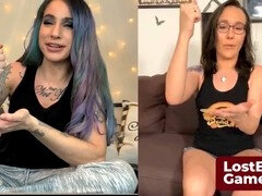 素人, カップル, ゲーム, 眼鏡, レズビアン, 淫乱熟女