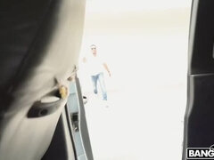 Tetas grandes, Morena, Autobús, Hd, Pov