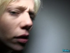 Amateur, Blonde, Sucer une bite, Voiture, En levrette, Faciale, De plein air, Pov
