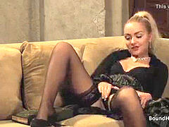 Dominacion femenina, Fetiche, Penetracion con dedos, Lesbiana, Masturbación, Amante, Orgasmo, Esclavo