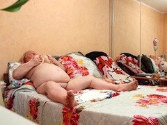 ぽっちゃり, オナニー, 熟年, 母, ロシア人, 一人, 義母, おもちゃ
