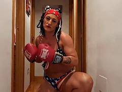 Leie, Grosse titten, Dildo, Hardcore, Hd, Lesbisch, Öffentlich, Tätowierung