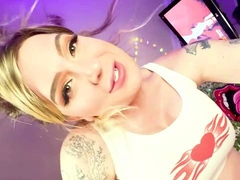Leie, Furzen, Masturbation, Transfrau, Solo, Netzkamera