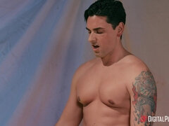 Arsch, Grosser schwanz, Blasen, Hardcore, Muschi, Ablutschen, Jungendliche (18+), Flotter dreier