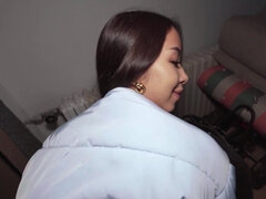 Grosse bite, Noire, Sucer une bite, Brunette brune, En levrette, Faciale, Hd, Suçant