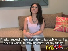 Audition, Britannique, Tir de sperme, En levrette, Hard, Hd, Masturbation, Nénés