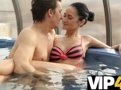 Минет, Брюнетки, Хд, Милф, Киски, Русские, Бритые, Тощие