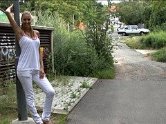 Amateur, Grosse bite, Blonde, Sucer une bite, Tir de sperme, De plein air, Public