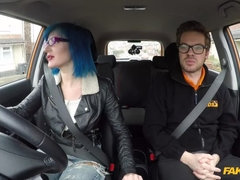 Leie, In den arsch, Blasen, Hundestellung, Fingern, Im freien, Pov, Muschi