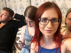Grosse bite, Sucer une bite, Groupe, Hard, Orgie, Rousse roux, Jarretelles, Adolescente
