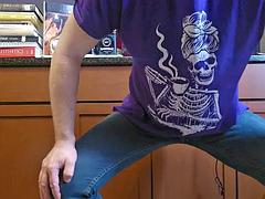 Study Break: Teen Boy has a Buttplug Potty Dance