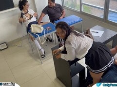 18 jaar, Enthousiasteling, Tante, Mooie dikke vrouwen, Oudere vrouw, Hd, Moeder die ik wil neuken, Stiefmoeder