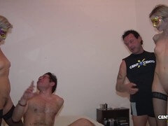 In den arsch, Doppelpenetration, Extrem, Maske, Milf, Orgie, Arsch lecken