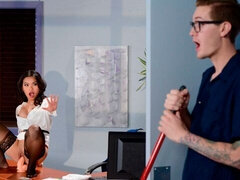 Азиатки, Жопа, Брюнетки, Застукали, Латиноамериканки, Мастурбация, Молоденькие, Сиськи