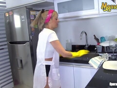 Amateur, Gros cul, Grosse bite, Gros seins, Sucer une bite, Plantureuse, Bureau, Pov