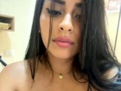 Красотки, Брюнетки, Латиноамериканки, Мастурбация, Зрелые, Соло, Сиськи, Вибратор