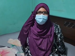 Bangladeshi girlfriend homemade sex - Blowjob and doggy style with Akhi Moni in HD