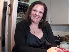 Amateur, Gros cul, Gros seins, Sucer une bite, Français, Mamie, Hard, Seins naturels