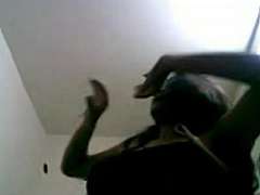 Énorme, Indienne, Nénés