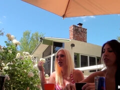 Leie, Arsch, Hardcore, Milf, Party, Muschi, Sich ausziehen, Hure