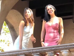 Femelle, Pénétrer avec le poing, Hd, Lesbienne, Nudiste, Solo